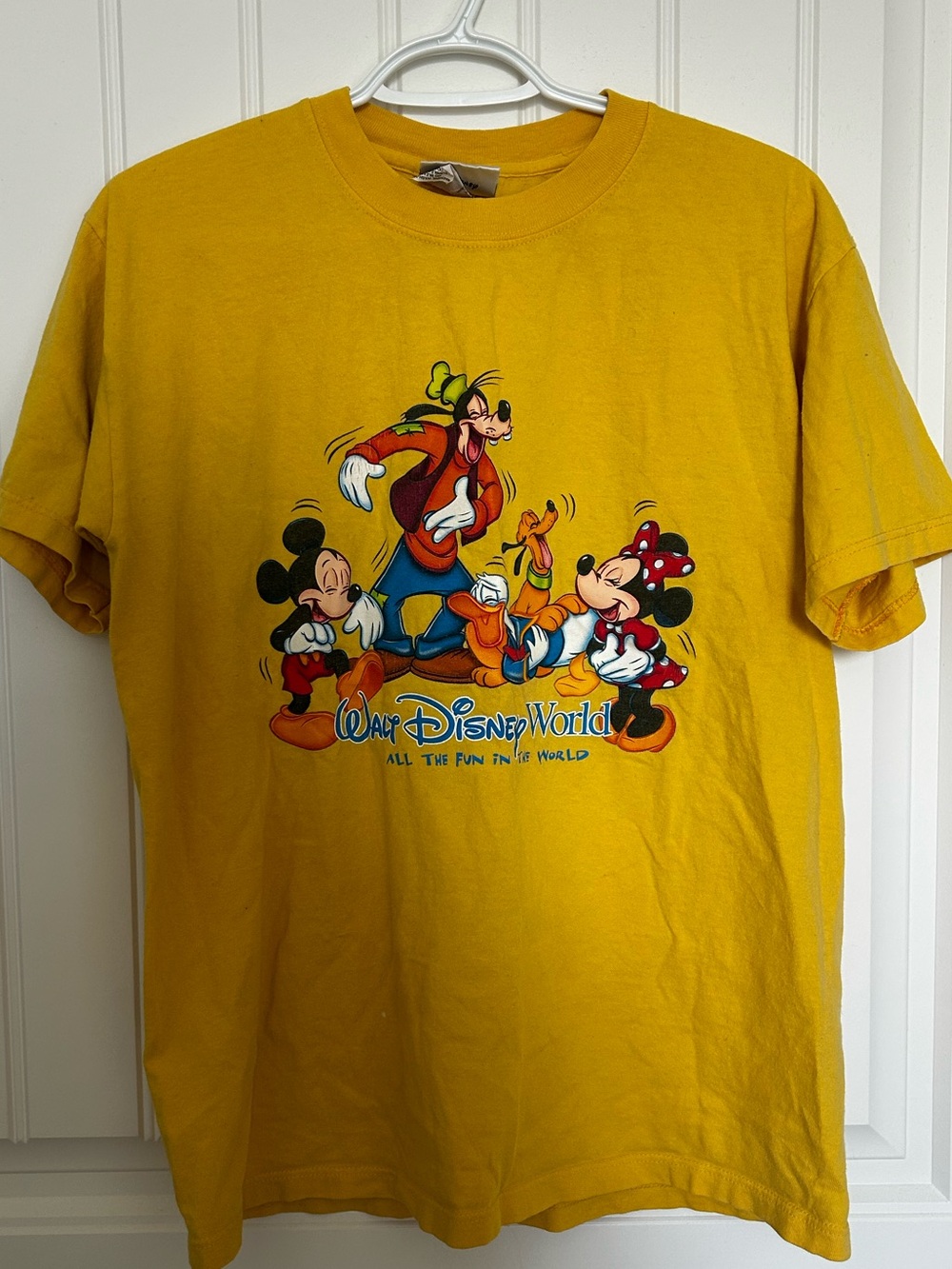 Vintage Walt Disney World Mickey Goofy Graphic Tee Made in Canada